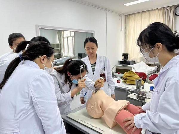 民银证券 今夏热射病患者激增 公众防护意识亟待提升
